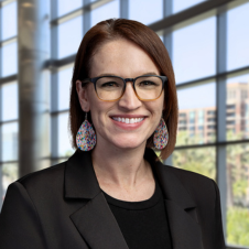 Jennifer Gault headshot